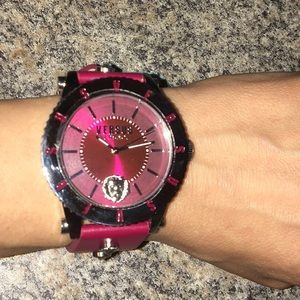 🆕 Versus by Versace Lion Head Leather Strap Watch